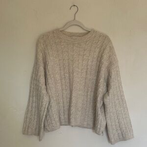 Zara Wool Blend Cable Knit Sweater - Cream SMALL but can fit up to LARGE